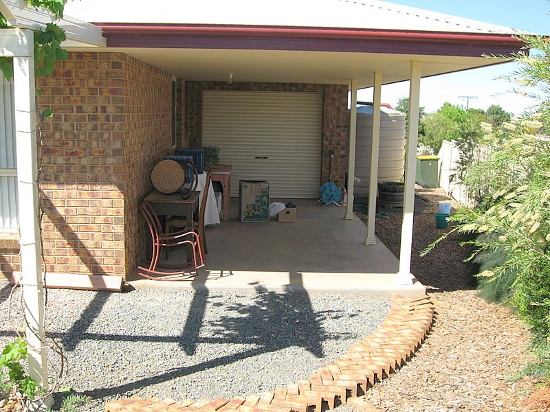 15 Basil Avenue, Parkes NSW 2870
