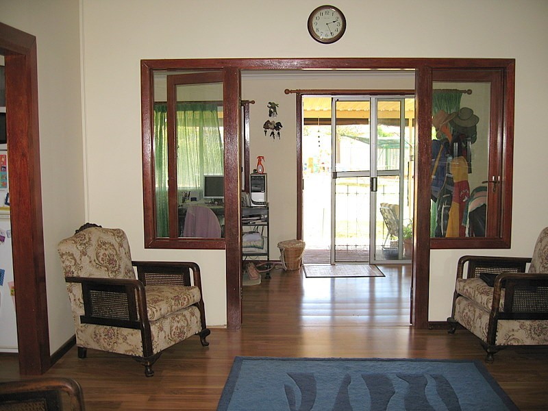 24 Best Street, Parkes NSW 2870