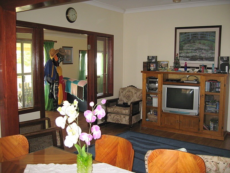 24 Best Street, Parkes NSW 2870