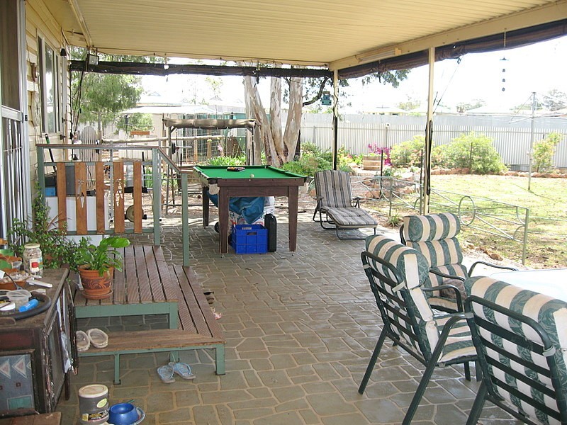 24 Best Street, Parkes NSW 2870