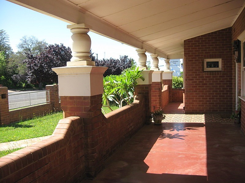 382 Clarinda Street, Parkes NSW 2870