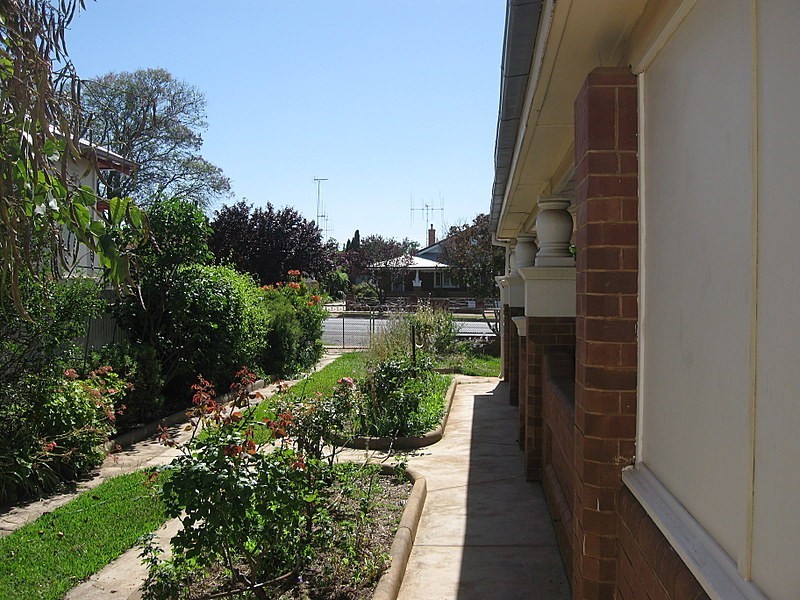 382 Clarinda Street, Parkes NSW 2870