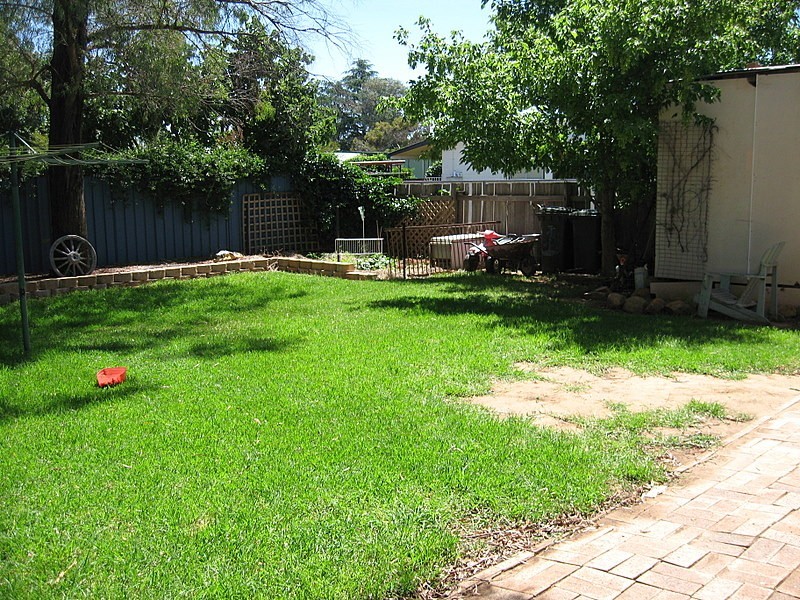 1 Captain Wilson Avenue, Parkes NSW 2870