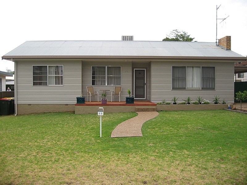 22 Thornbury Street, Parkes NSW 2870