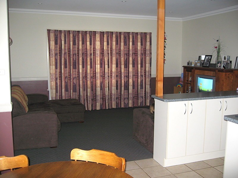 22 Thornbury Street, Parkes NSW 2870