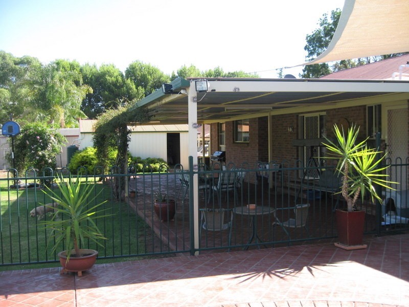 239 Nash Street, Parkes NSW 2870
