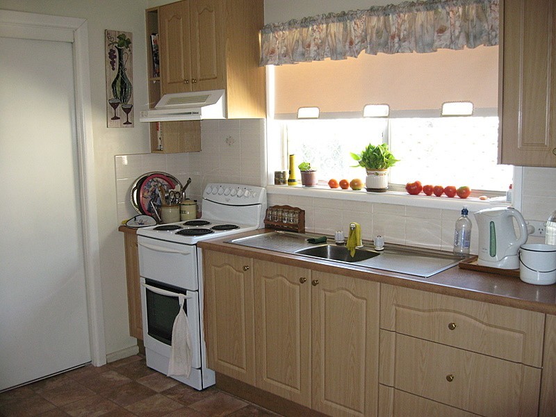 9 Downes Crescent, Parkes NSW 2870