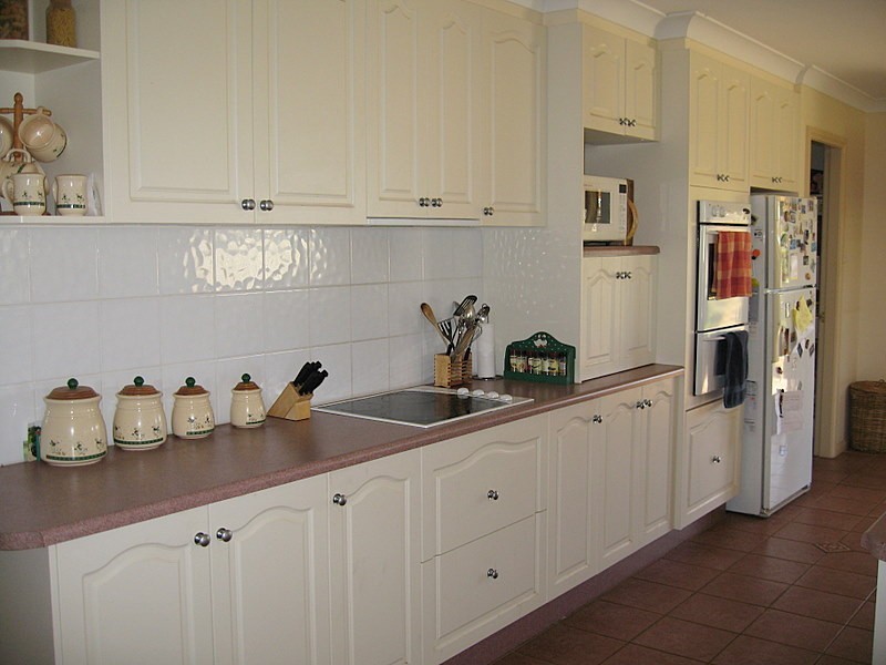 27 Glenburnie Close, Parkes NSW 2870