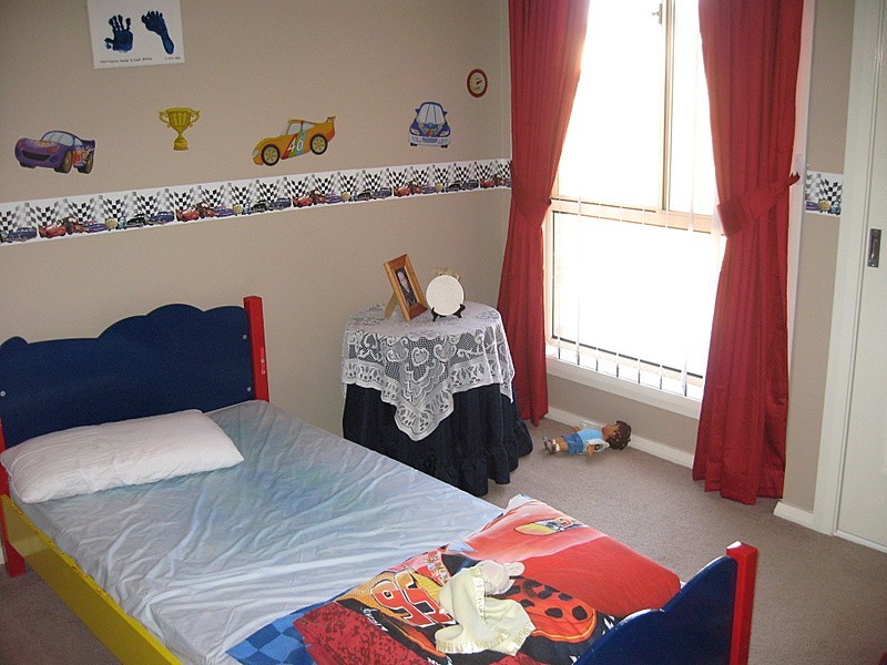 10 Avoca Place, Parkes NSW 2870