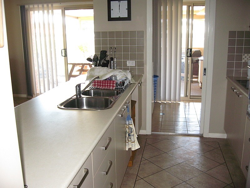 10 Avoca Place, Parkes NSW 2870