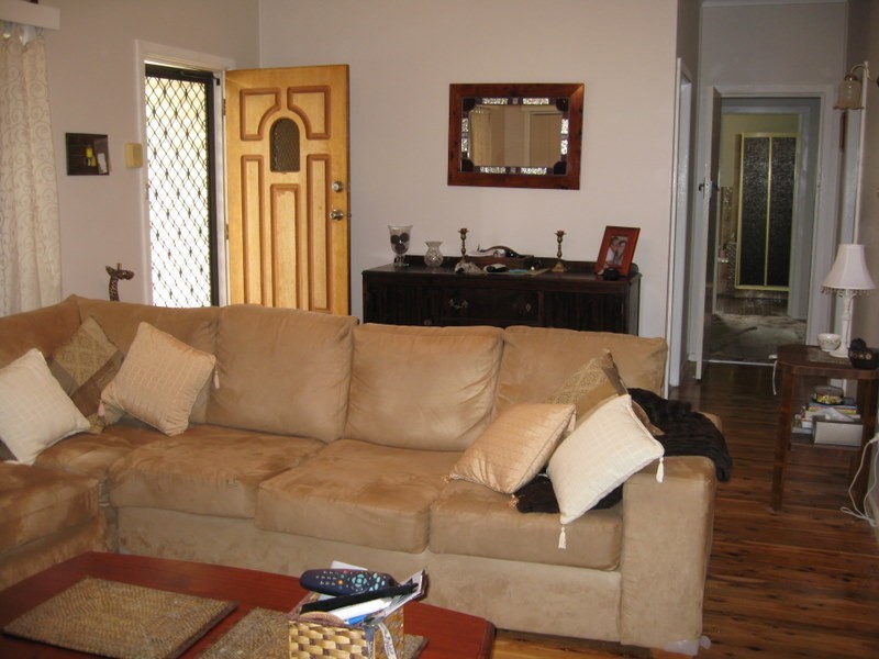 15 Victoria Street, Parkes NSW 2870