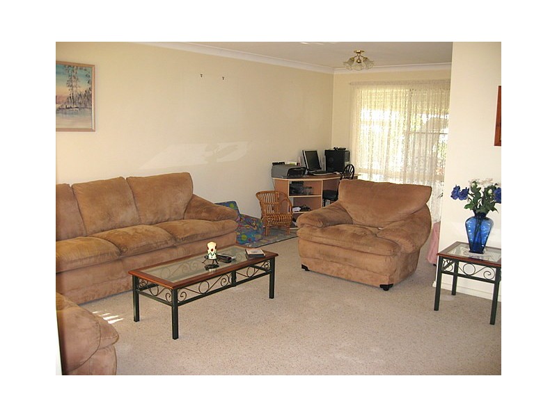 28 Ebelina Crescent, Parkes NSW 2870