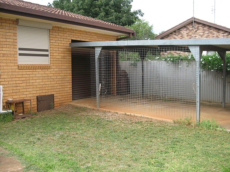 24 Paterson Street, Parkes NSW 2870