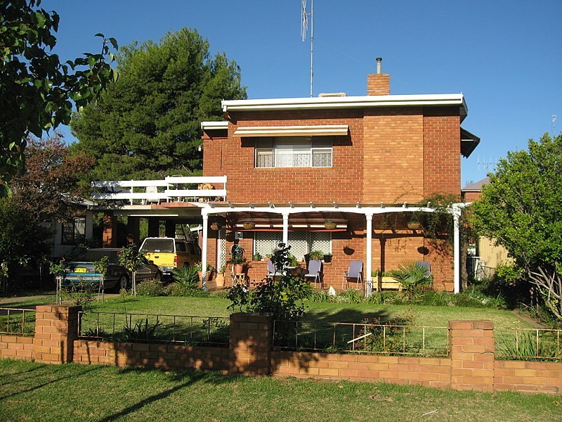 5 Bogan Street, Parkes NSW 2870