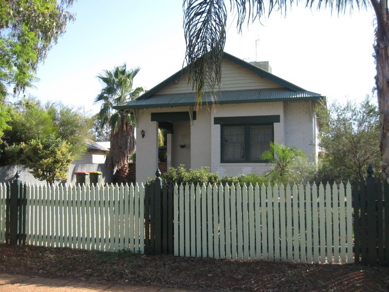 50 Mitchell Street, Parkes NSW 2870