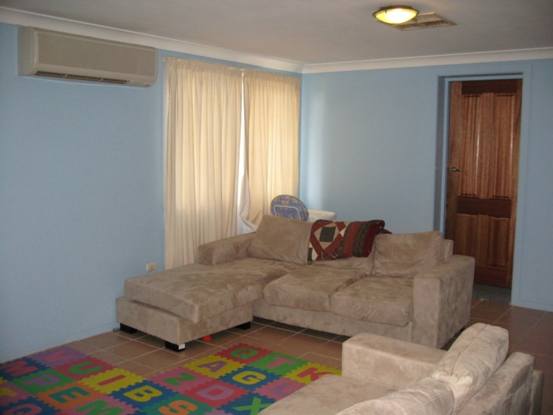 50 Mitchell Street, Parkes NSW 2870