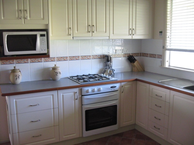 18 Barton Street, Parkes NSW 2870