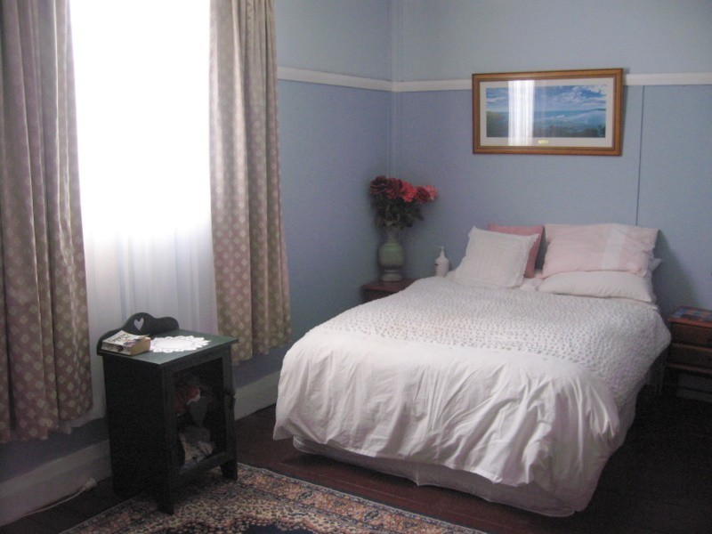 121 Caswell Street, Peak Hill NSW 2869