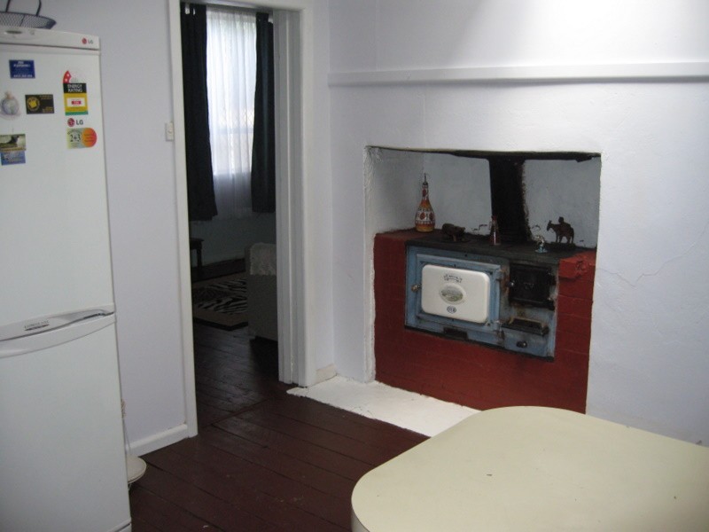 121 Caswell Street, Peak Hill NSW 2869