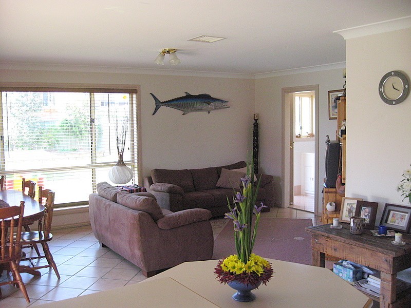 27 Paterson Street, Parkes NSW 2870