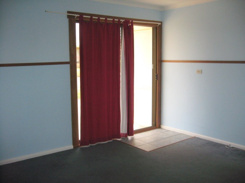 7 Moon Crescent, Parkes NSW 2870