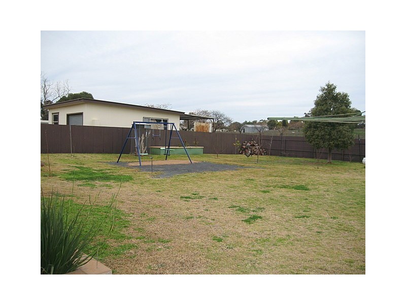 29 Webb Street, Parkes NSW 2870