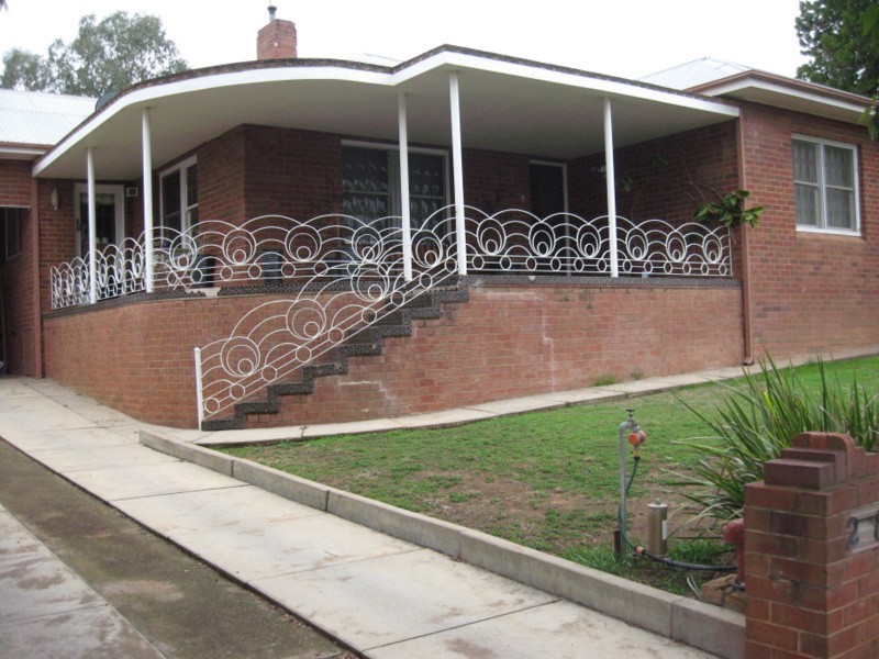 28 Wentworth Street, Parkes NSW 2870