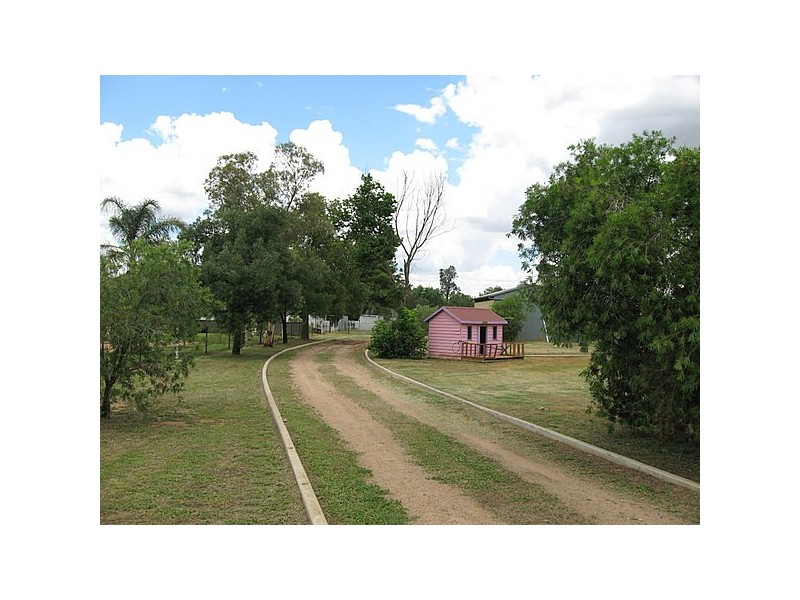 23 Kelly Road, Parkes NSW 2870