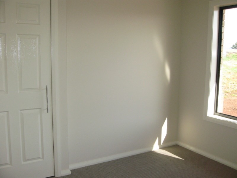 9 Blaxland Street, Parkes NSW 2870