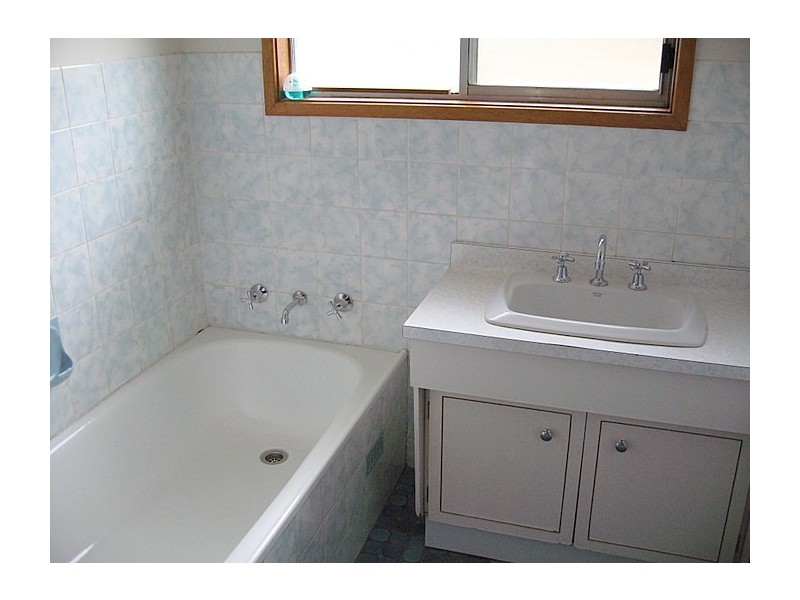 15 Kookaburra Street, Parkes NSW 2870