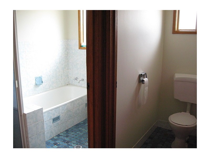 15 Kookaburra Street, Parkes NSW 2870