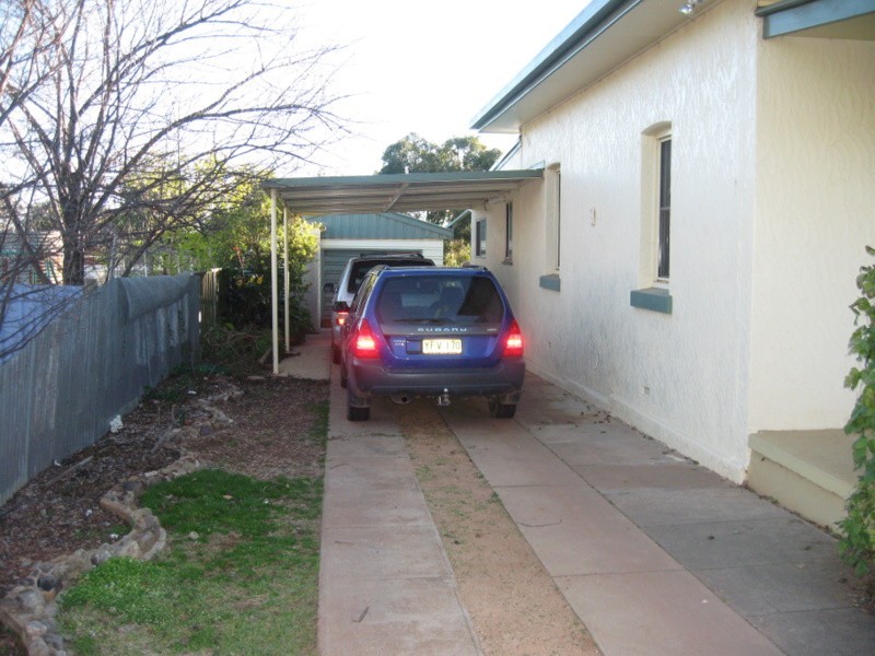 64 High Street, Parkes NSW 2870