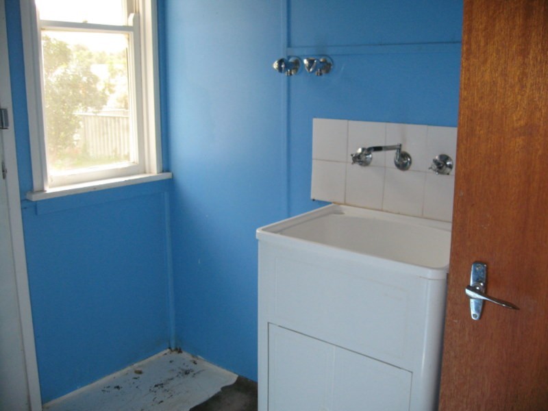6 Fisher Street, Parkes NSW 2870