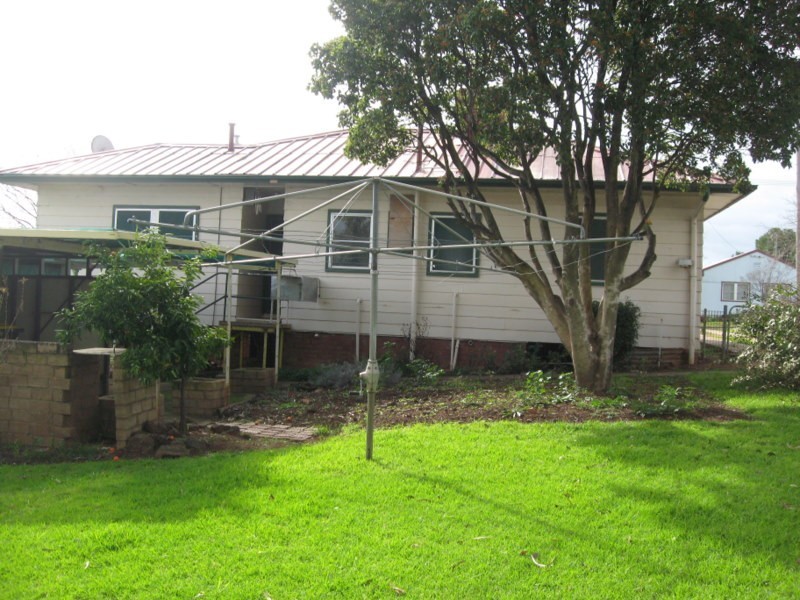 9 Kendall Street, Parkes NSW 2870