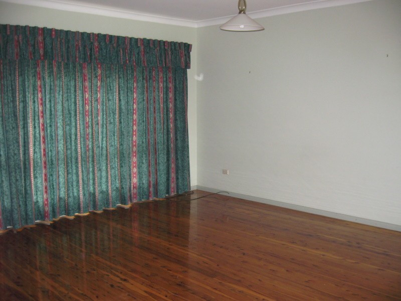 13 Lorking Street, Parkes NSW 2870