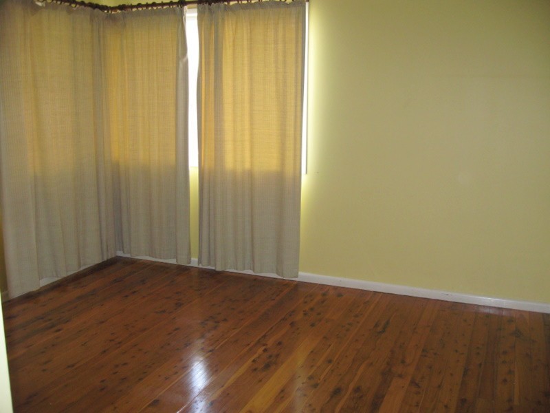 13 Lorking Street, Parkes NSW 2870