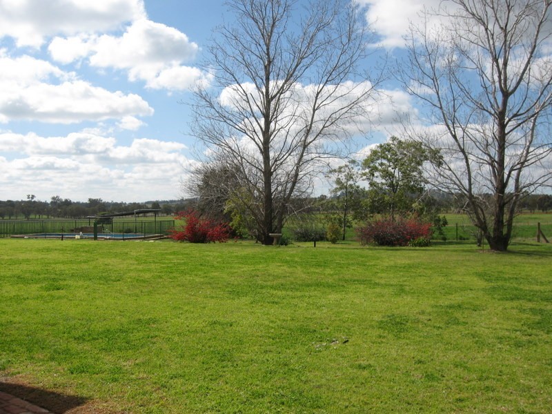 ‘Linden’ Bogan Road, Parkes NSW 2870