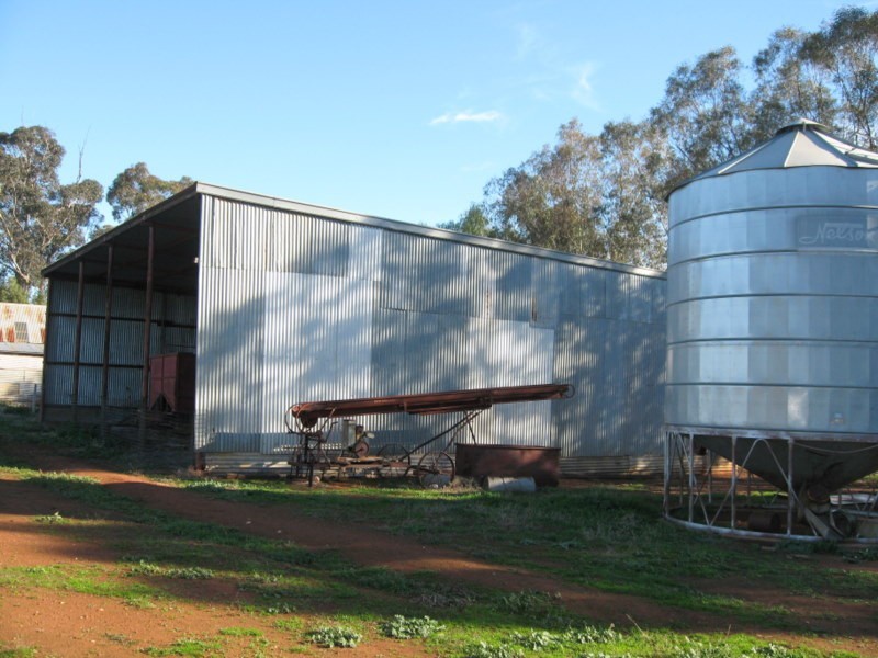 ‘Linden’ Bogan Road, Parkes NSW 2870