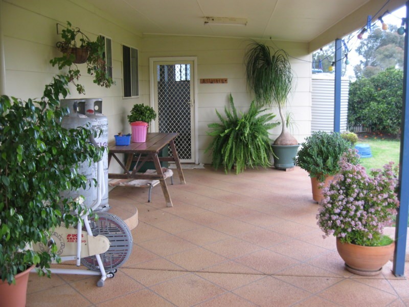 260 Nash Street, Parkes NSW 2870