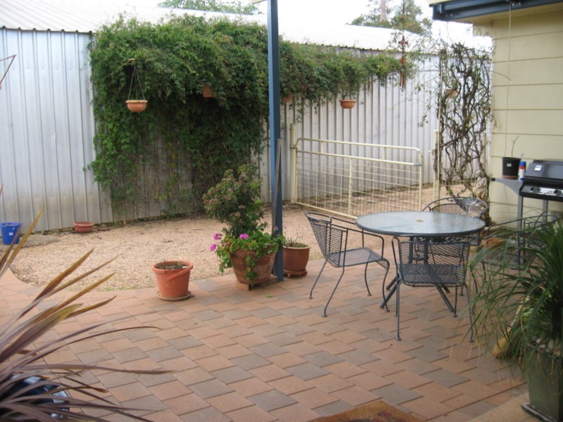 260 Nash Street, Parkes NSW 2870