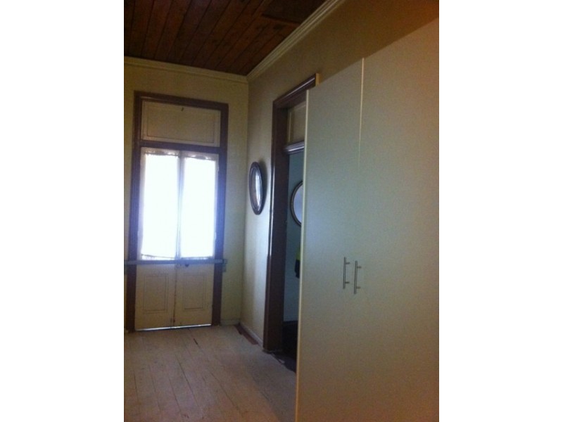 84 Caswell Street, Peak Hill NSW 2869