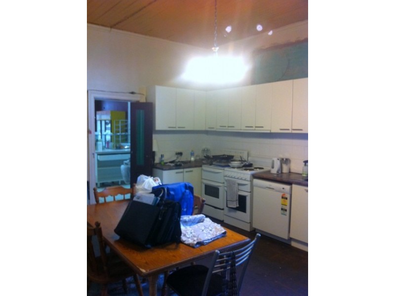 84 Caswell Street, Peak Hill NSW 2869