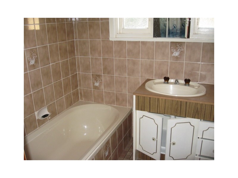 60A High Street, Parkes NSW 2870