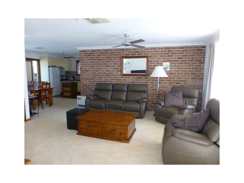 19 Want Street, Parkes NSW 2870
