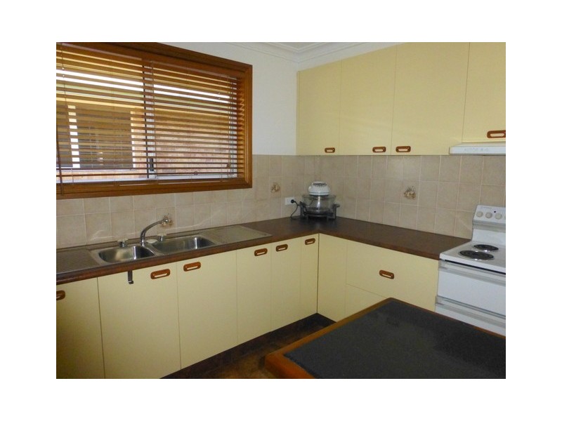 19 Want Street, Parkes NSW 2870