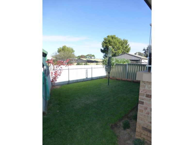 19 Want Street, Parkes NSW 2870