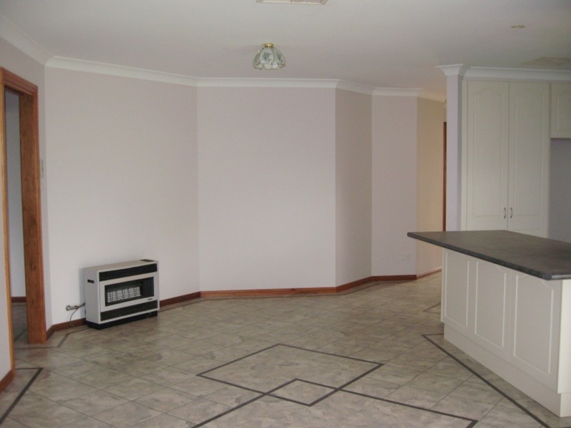 52 Forbes Road, Parkes NSW 2870