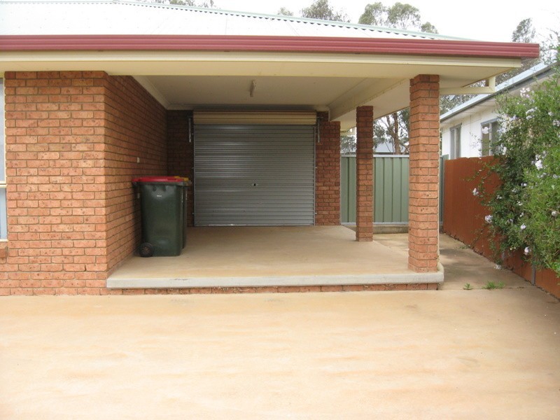 52 Forbes Road, Parkes NSW 2870