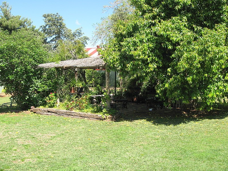 10 Evans Parade, Parkes NSW 2870