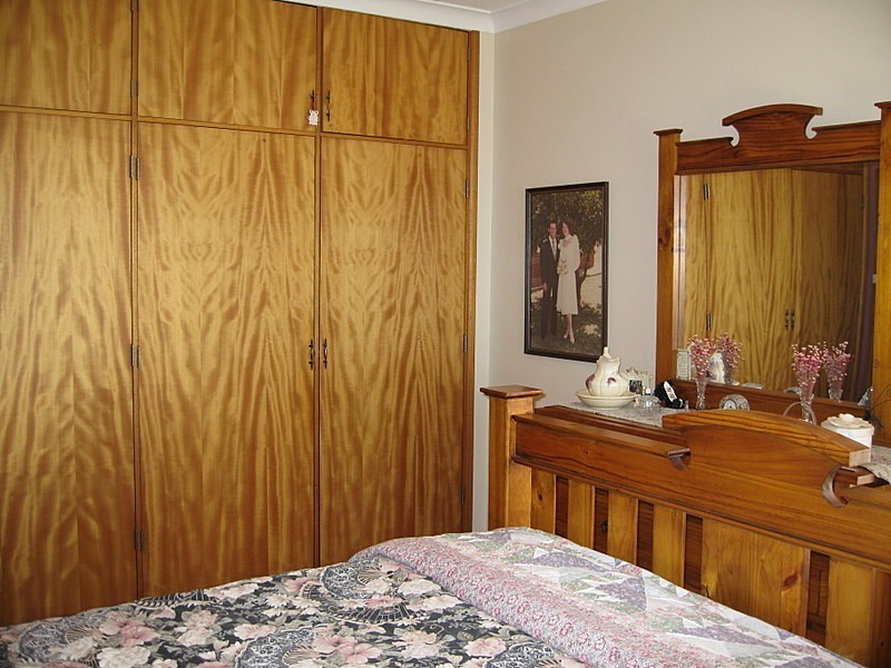 10 Evans Parade, Parkes NSW 2870